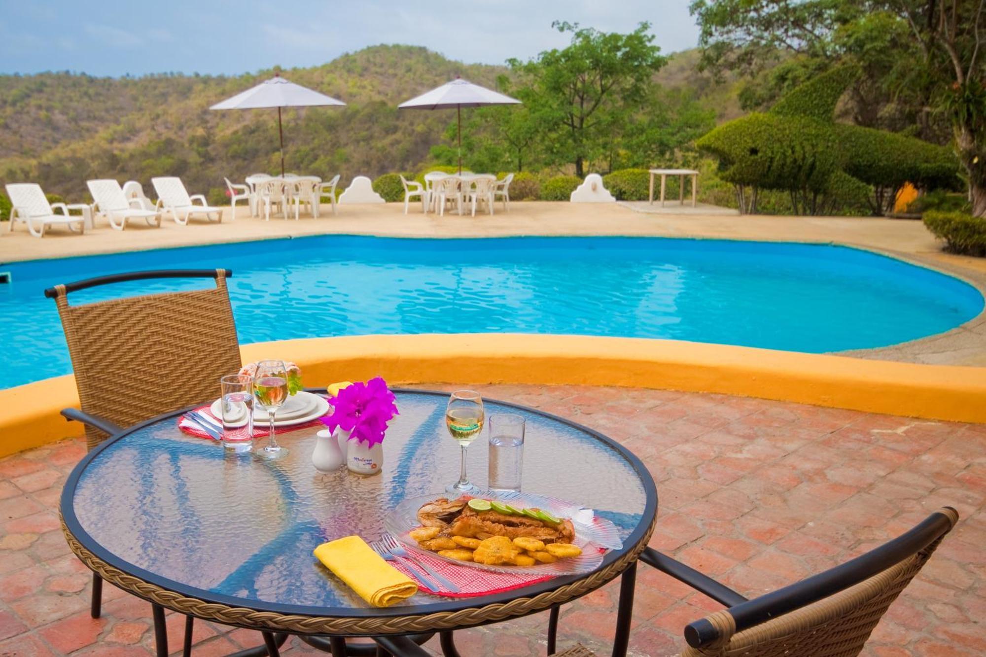 Mantaraya Lodge Puerto López Eksteriør bilde