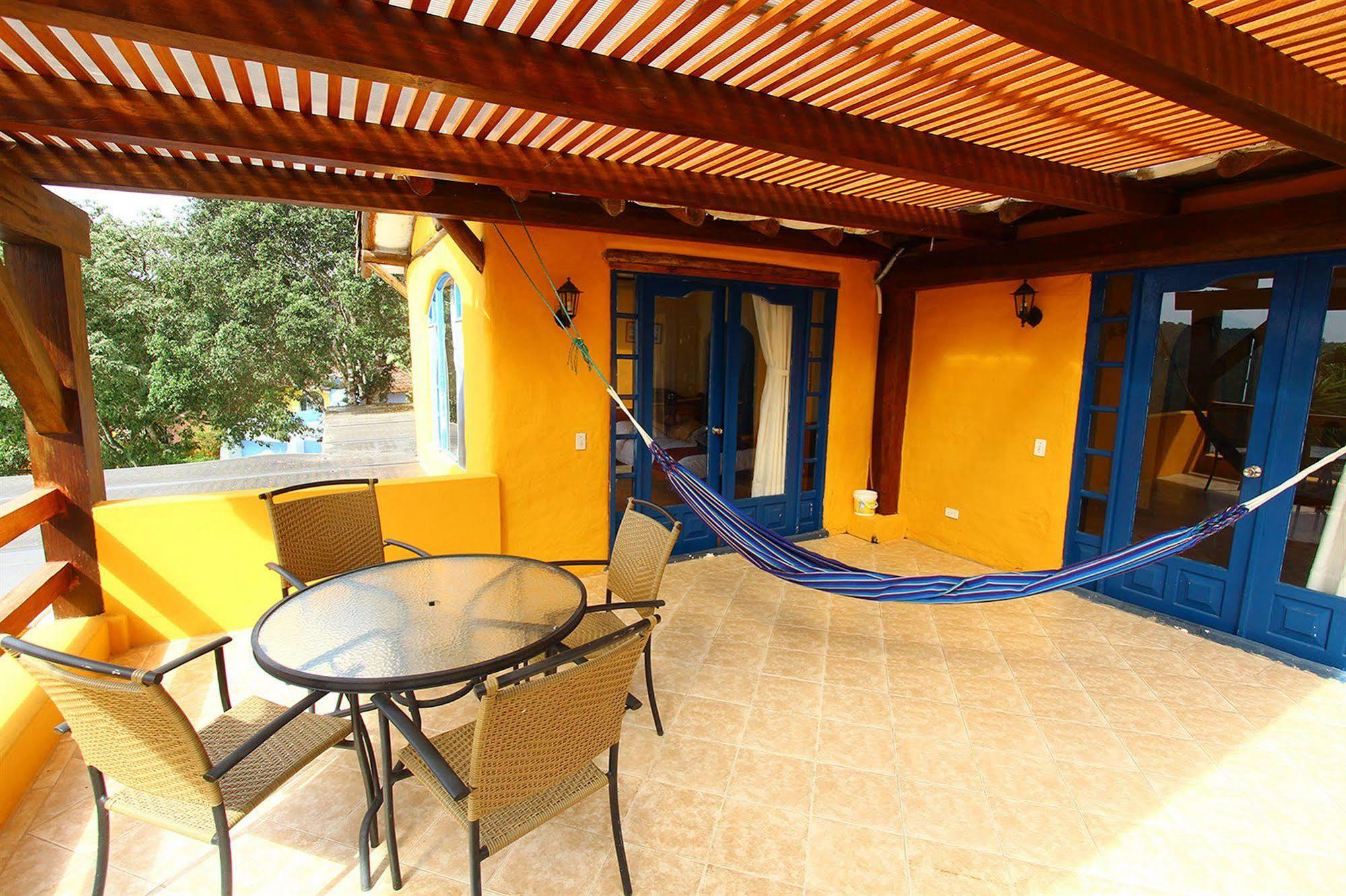 Mantaraya Lodge Puerto López Eksteriør bilde